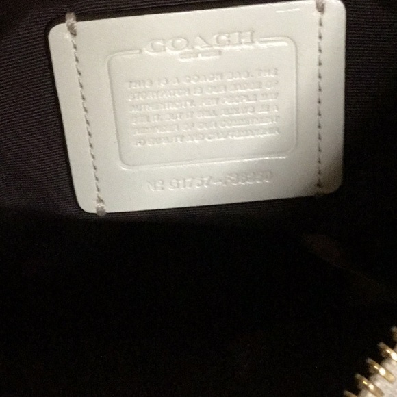 Beige Coach Bag Leather SOLD - Picture 11 of 13